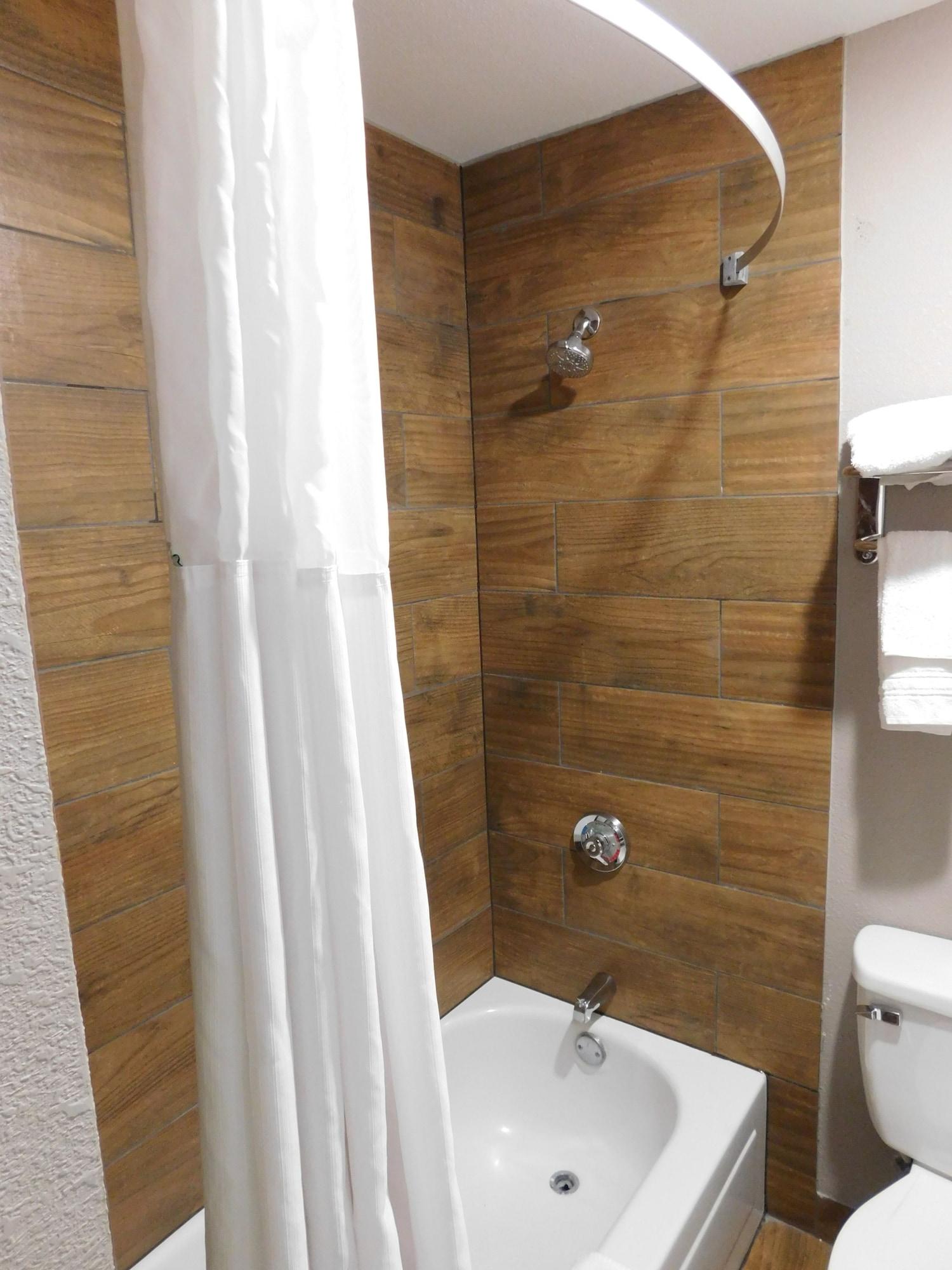 Days Inn By Wyndham West Des Moines - Clive Eksteriør billede