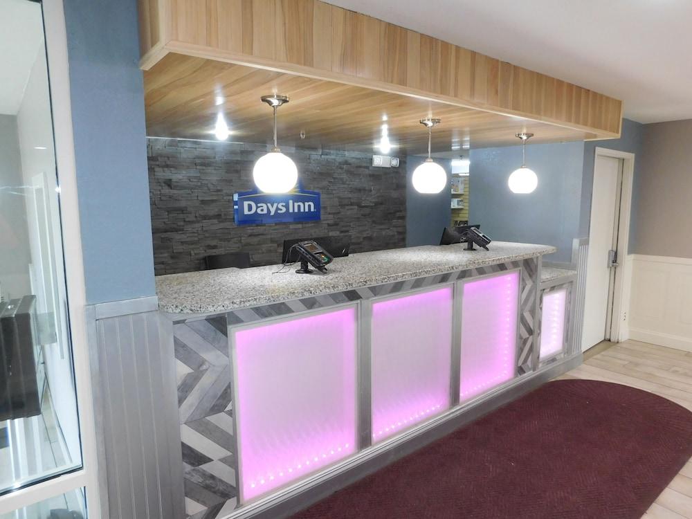 Days Inn By Wyndham West Des Moines - Clive Eksteriør billede
