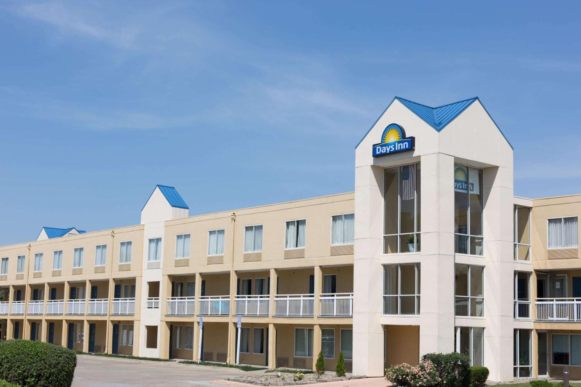 Days Inn By Wyndham West Des Moines - Clive Eksteriør billede