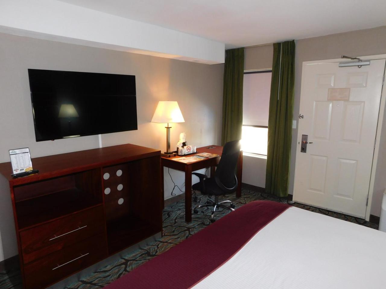 Days Inn By Wyndham West Des Moines - Clive Eksteriør billede