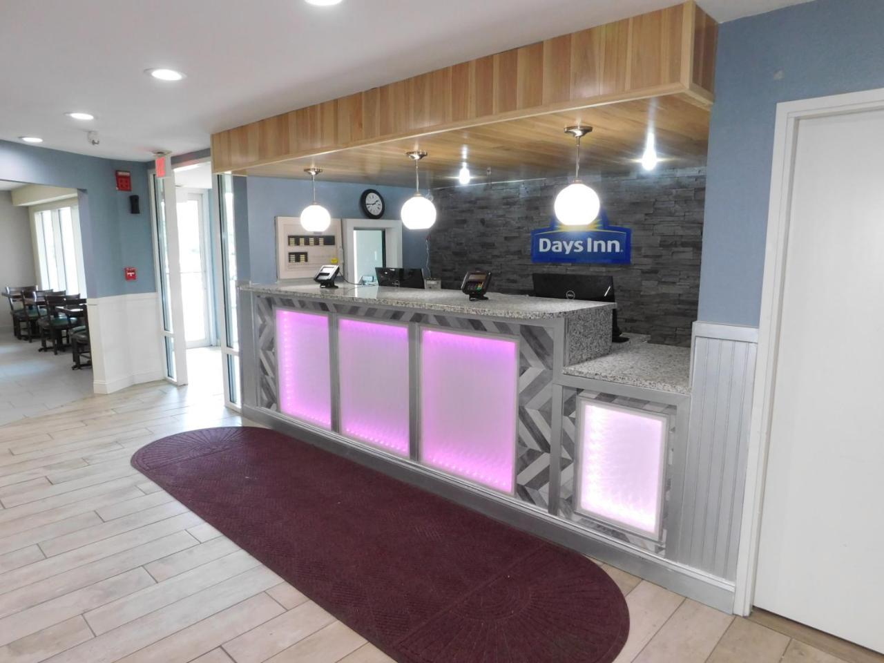 Days Inn By Wyndham West Des Moines - Clive Eksteriør billede